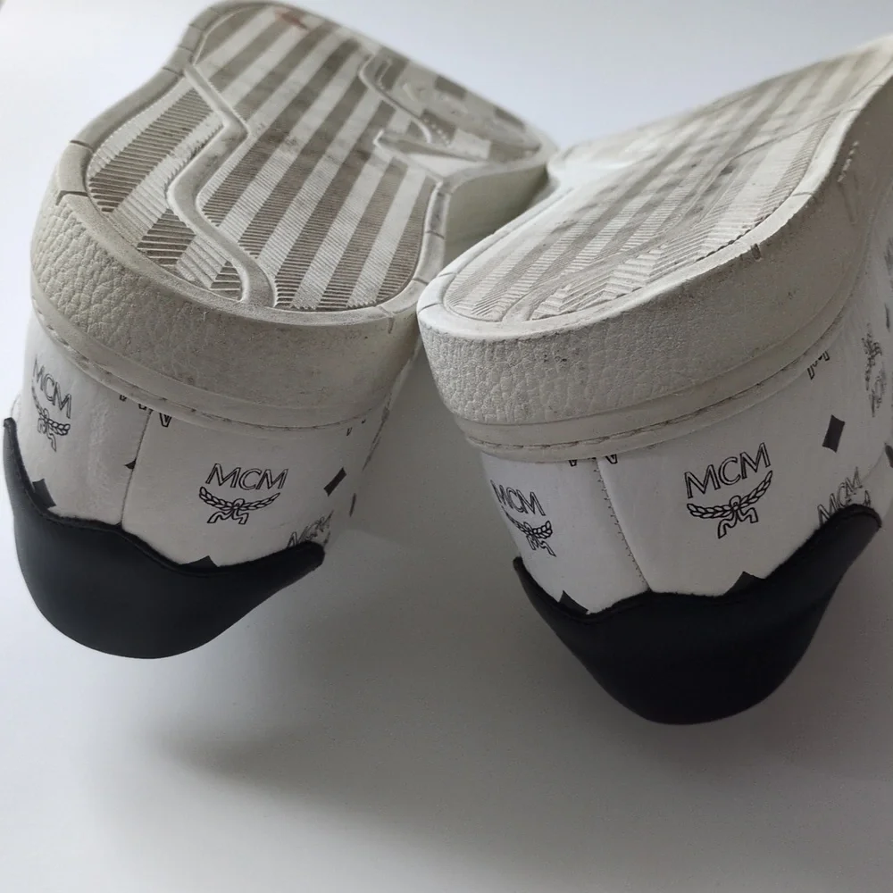 MCM Terrain Monogram Derby White Black Lace Up Leather Sneaker EU 42/US 9 In Box